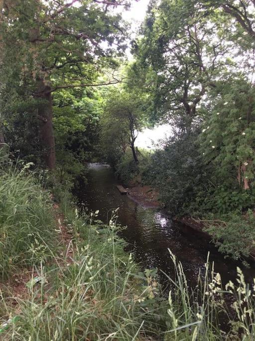 Pinewood #Edwinstowe Villa Buitenkant foto